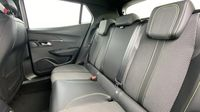 Peugeot 2008 e-2008 156ch 54 kWh GT — photo 10