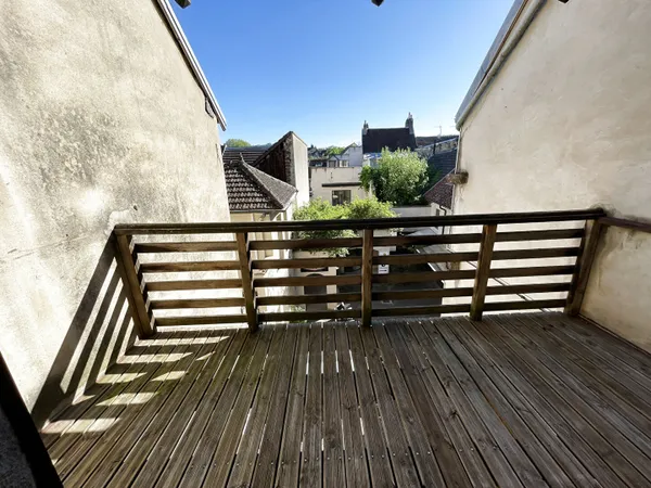 Appartement 8 pièces 187 m²