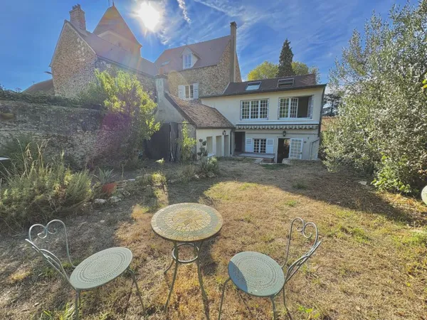 Belle maison familiale de 158 m² sur terrain de 510 m² à Fontenay-les-Briis