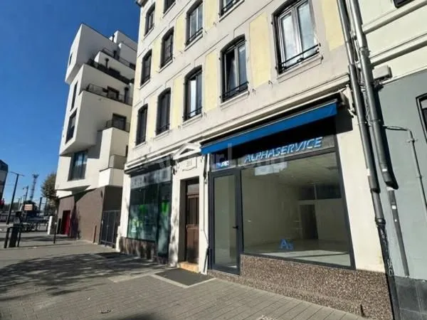 Local commercial 189 m²