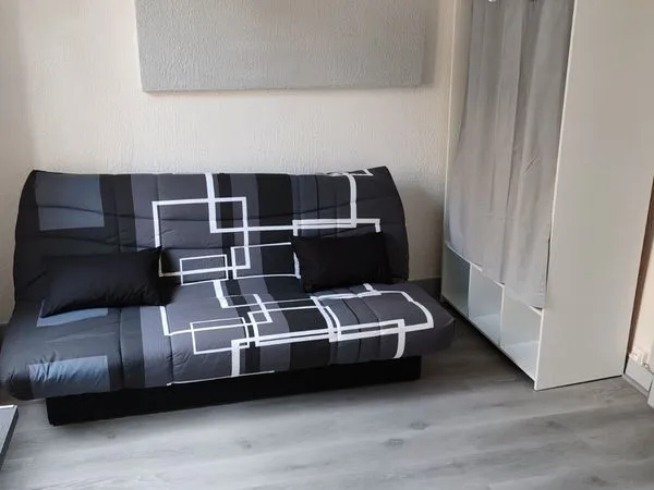 A louer studio meuble