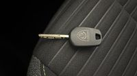 Peugeot 208 1.2 PureTech 100ch S&S Active — photo 16