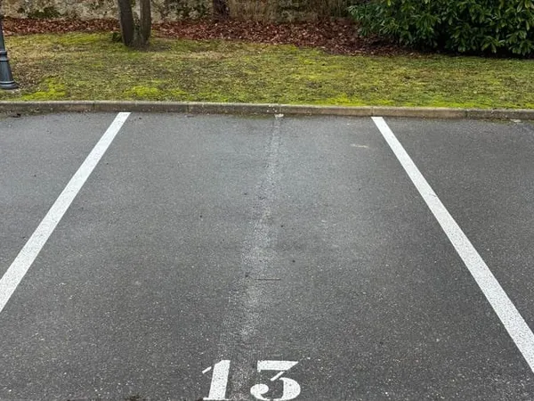 Parking 10 m²