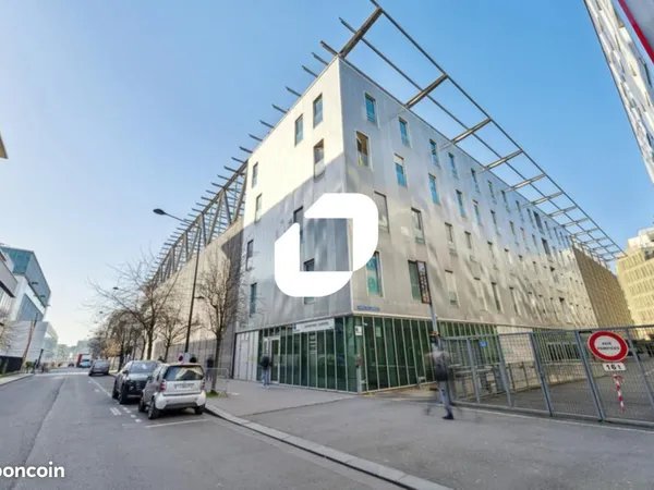 Bureau 2 470 m²