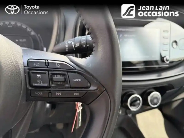 Toyota Aygo x 1.0 vvt-i 72 s-cvt — photo 19