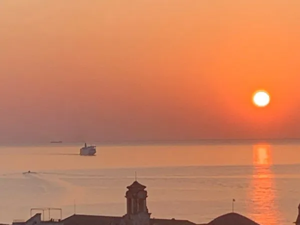 Loue maison avec vue mer Bastia année scolaire