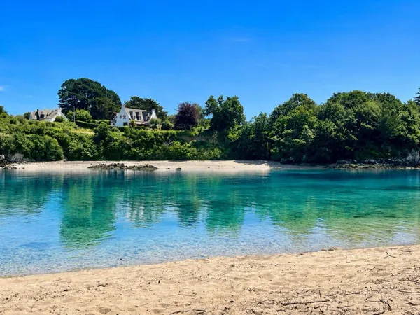 UN COIN DE PARADIS - BAIE DE LOCQUIREC (29)