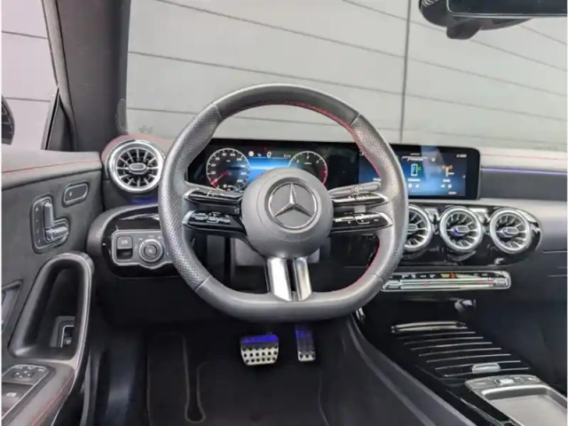 Mercedes Cla 200 d — photo 11