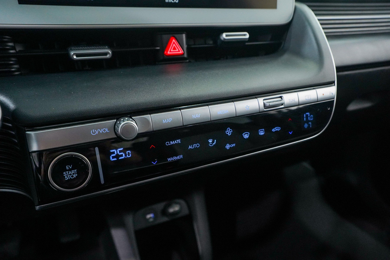 Hyundai Ioniq 5 — photo 25