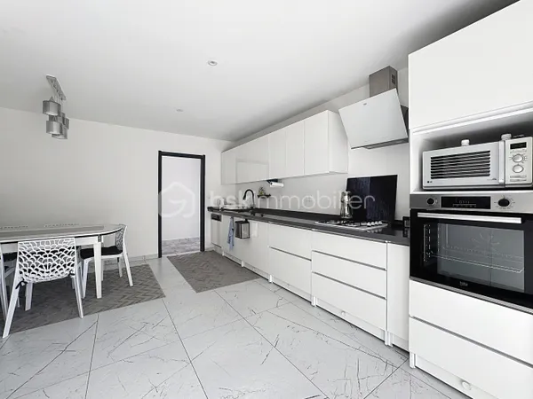 Maison 4 pièces 135 m²