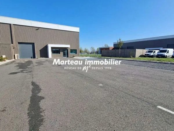 A louer cellule artisanale 385m² Spay Sud du Mans