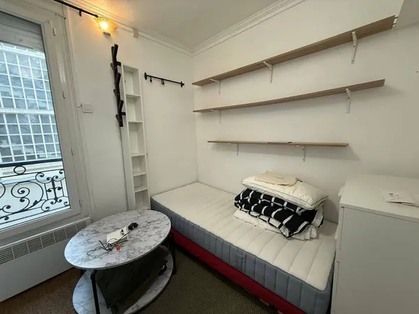 Appartement 1 pièce 9 m²
