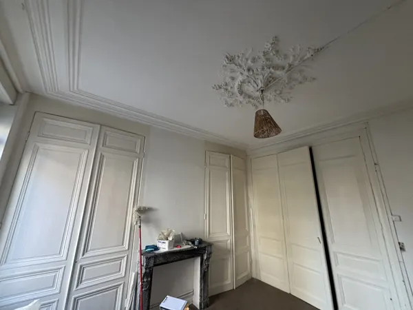 Dunkerque centre: Studio bis à rénover à coté du lycée Jean Bart.