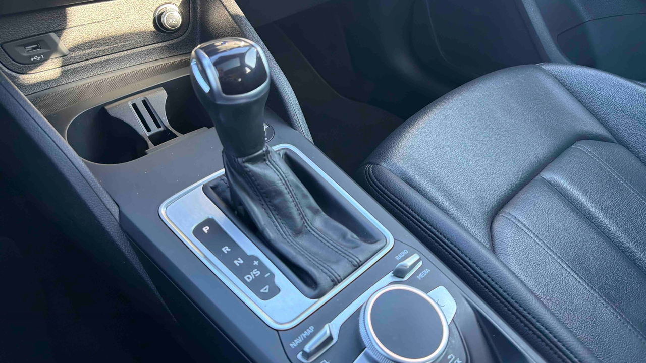 Audi Q2 35 TFSI 150 S tronic 7 — photo 23