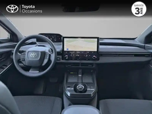 Toyota C-Hr + 224ch 77kwh design grande autonomie ng25 — photo 8