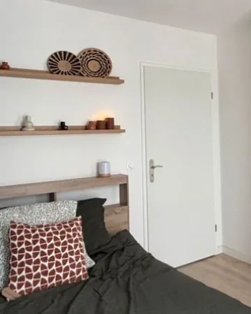 Hébergement chambre meublée