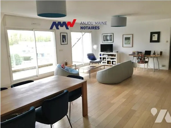 Appartement 7 pièces 157 m²