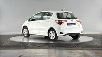 Toyota Yaris 100h France 5p — photo 8