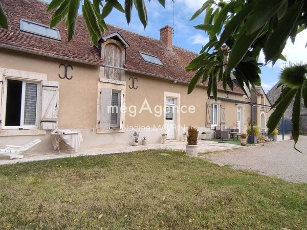 Ouchamps, Maison de 115 m² sur un terrain de 5127 m²