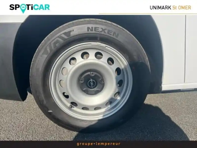 Opel Combo cargo xl diesel 100ch pack premium connect — photo 10