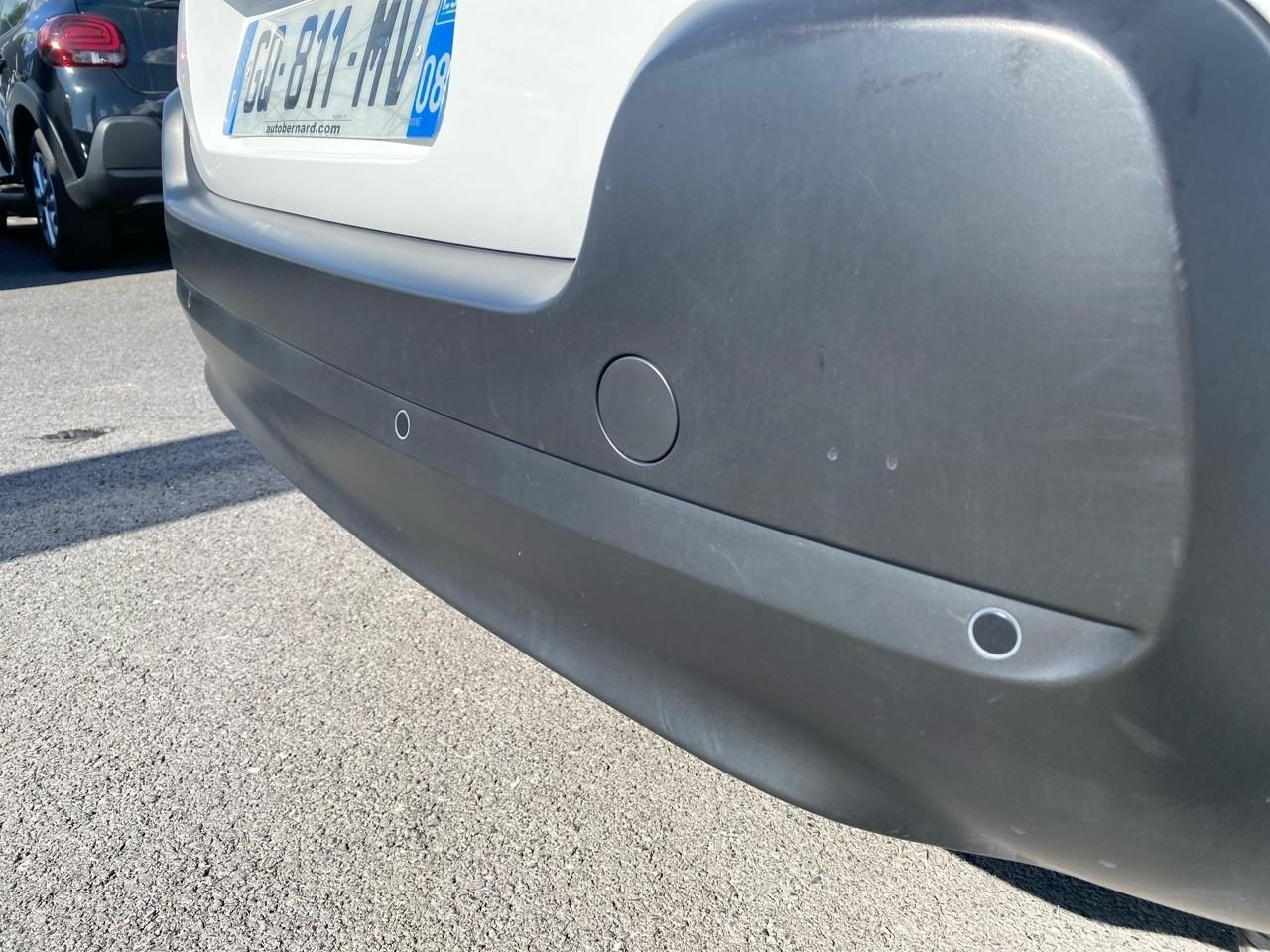 Citroën C3 1.2 puretech 83ch s&s shine — photo 14