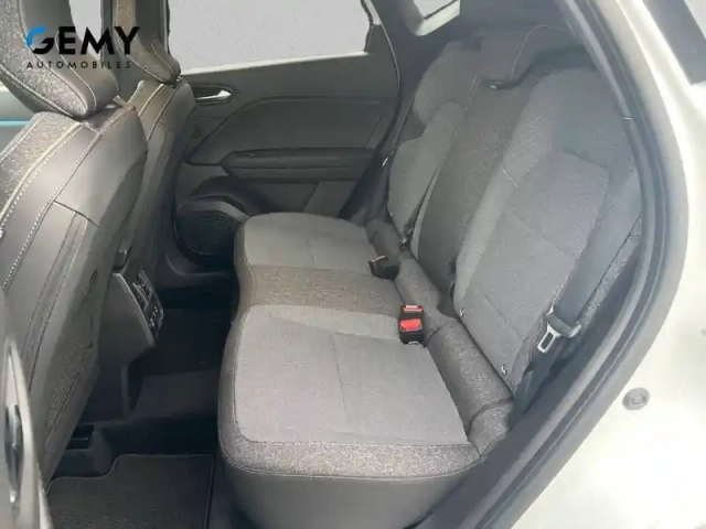 Renault Captur tce 90 ch — photo 44