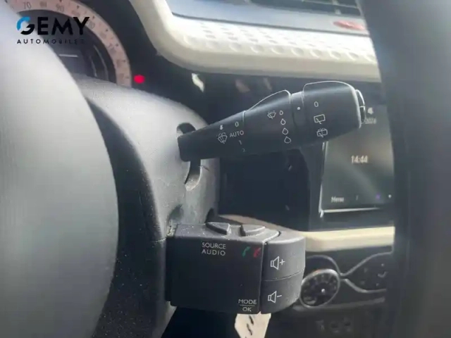 Renault Twingo iii achat intégral - 21 — photo 15