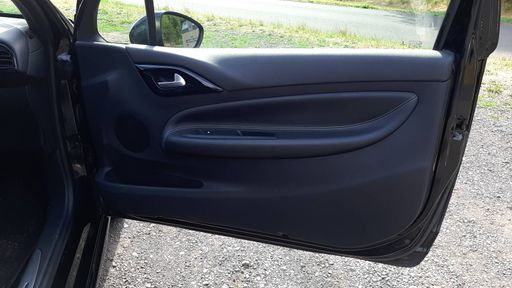 DS DS3 1.2 PureTech 130 - Sport Chic – 2018 – 87236 km – Essence – Boîte Manuelle — photo 29