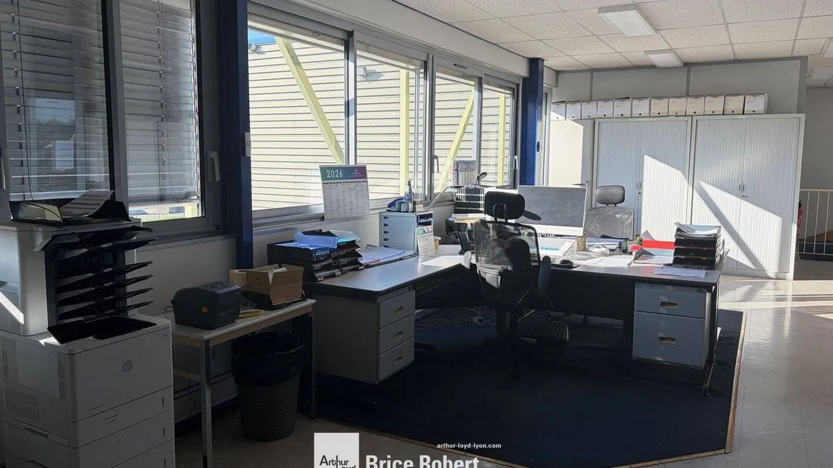 Photo 2