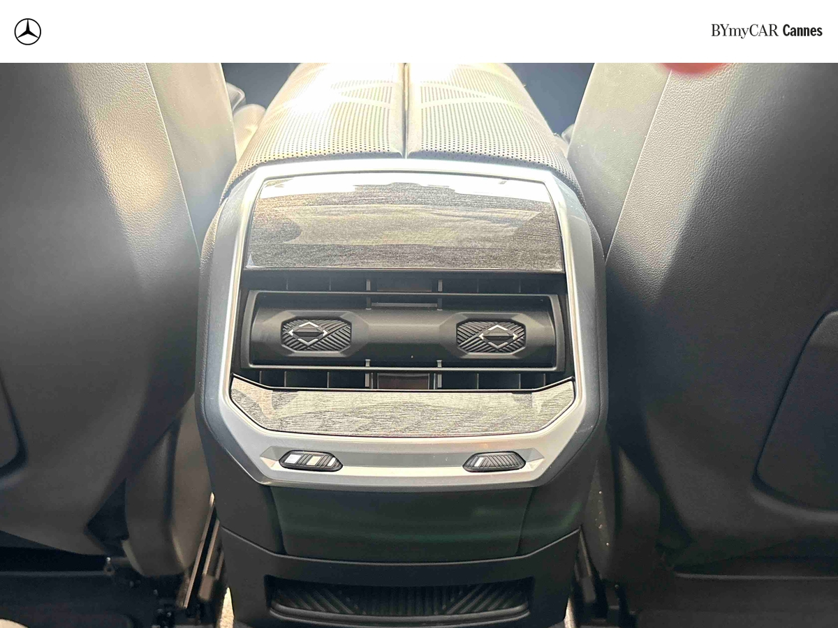 BMW i7 eDrive50 — photo 22
