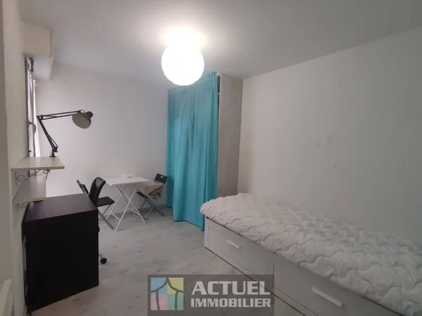 Studio 1 pièce 19 m²