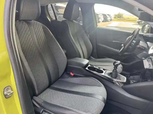 Peugeot 208 puretech 100 s&amp;s bvm6 — photo 23