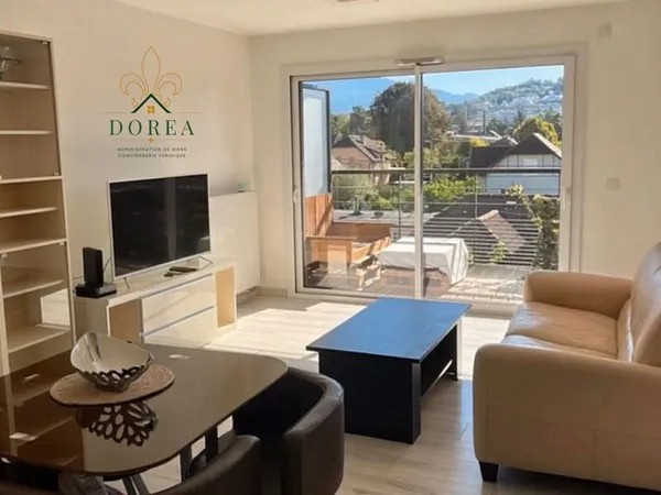 T2 meublé 65 m² - balcon et garage