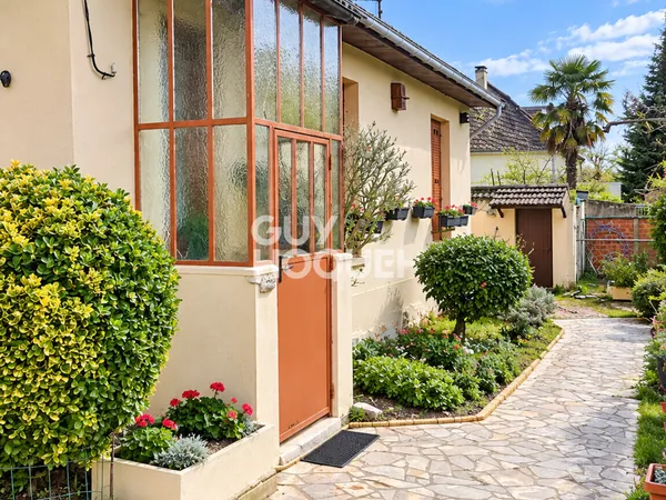 Maison 2 pièces à vendre à Livry-Gargan - Secteur Sévigné