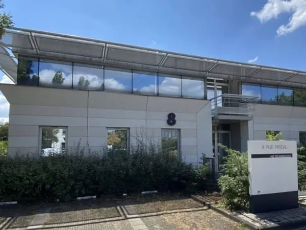 Bureaux 2 pièces 290 m²