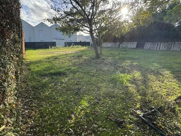 Terrain 527 m²