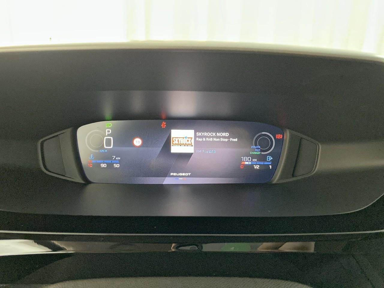 Peugeot 308 hybrid 145 e-dcs6 allure — photo 13
