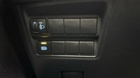 Toyota Yaris 116h Dynamic 5p MY22 — photo 27