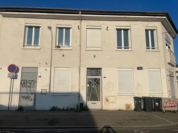 IMMEUBLE MIXTE habitation et Local d'activité Lyon 1010 m2