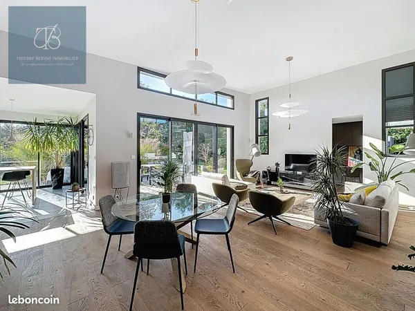 Maison 5 pièces 137 m²