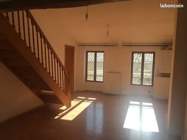 T3 duplex de charme - 67 m² - Centre-ville de Montélimar - DPE C