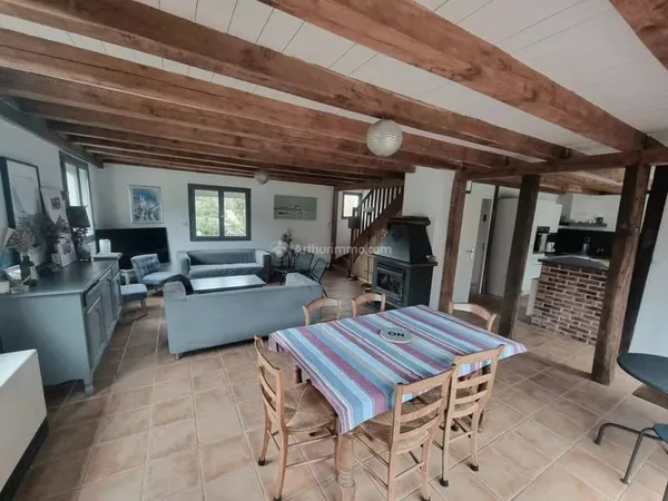 Maison 8 pièces 170 m²