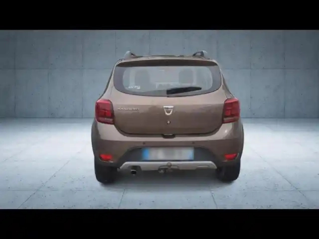 Dacia Sandero 0.9 tce 90ch stepway — photo 4