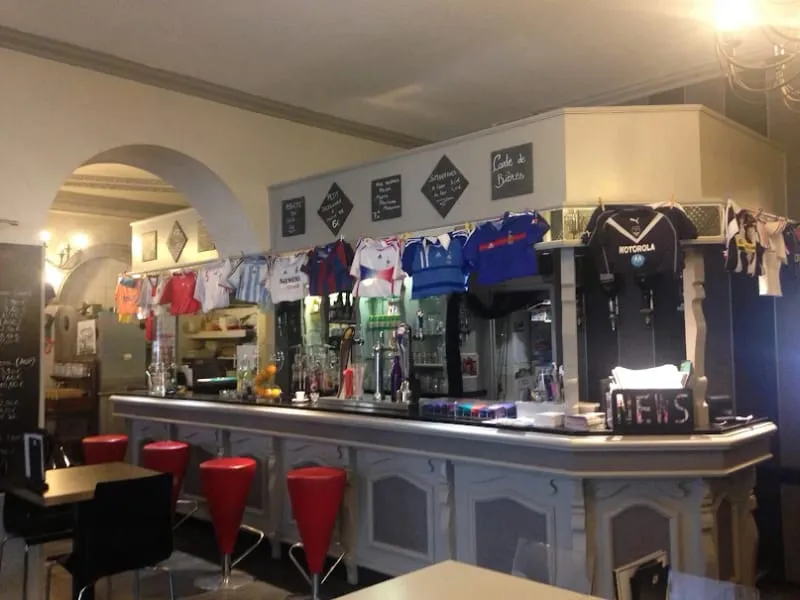 Photo 3