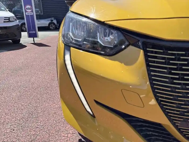 Peugeot 208 electrique 50 kwh 136ch — photo 16