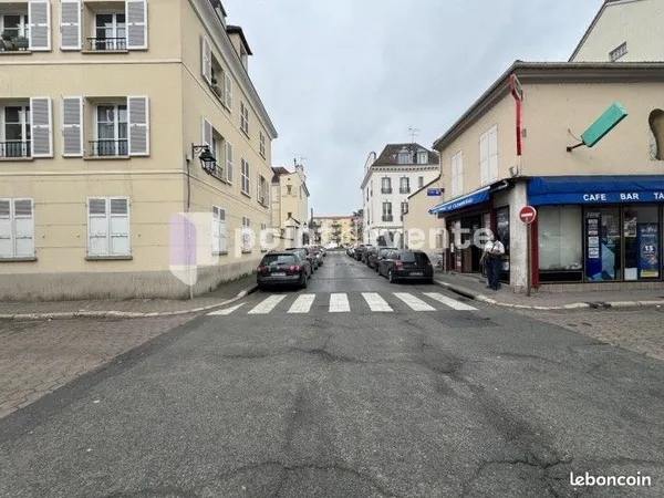Commerce beauté/coiffure 50 m²