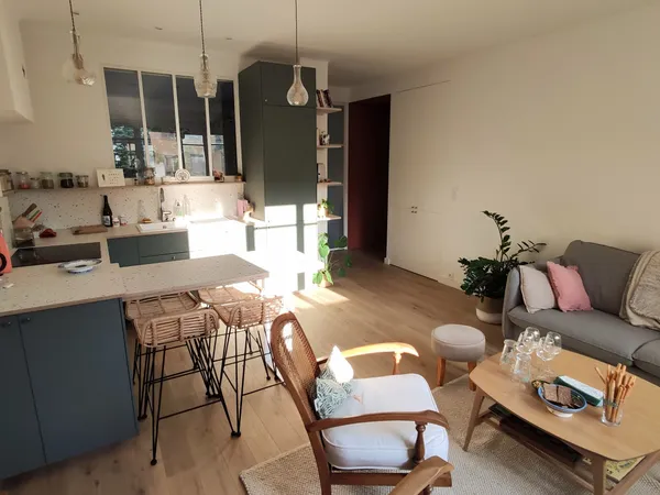 Vends charmant appartement refait à neuf par architecte