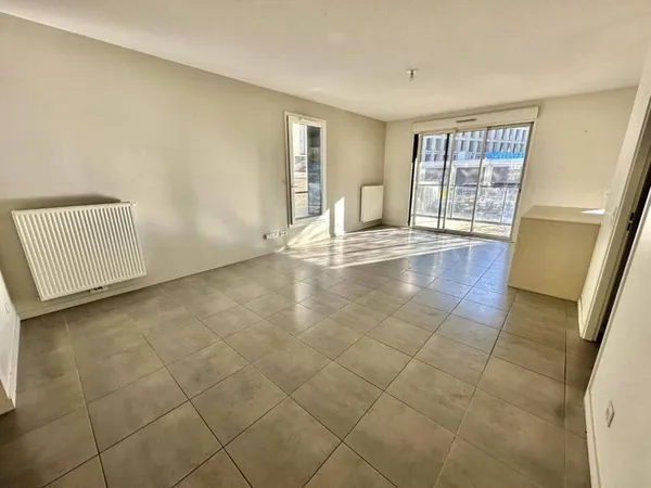 Appartement 8 pièces 82 m²