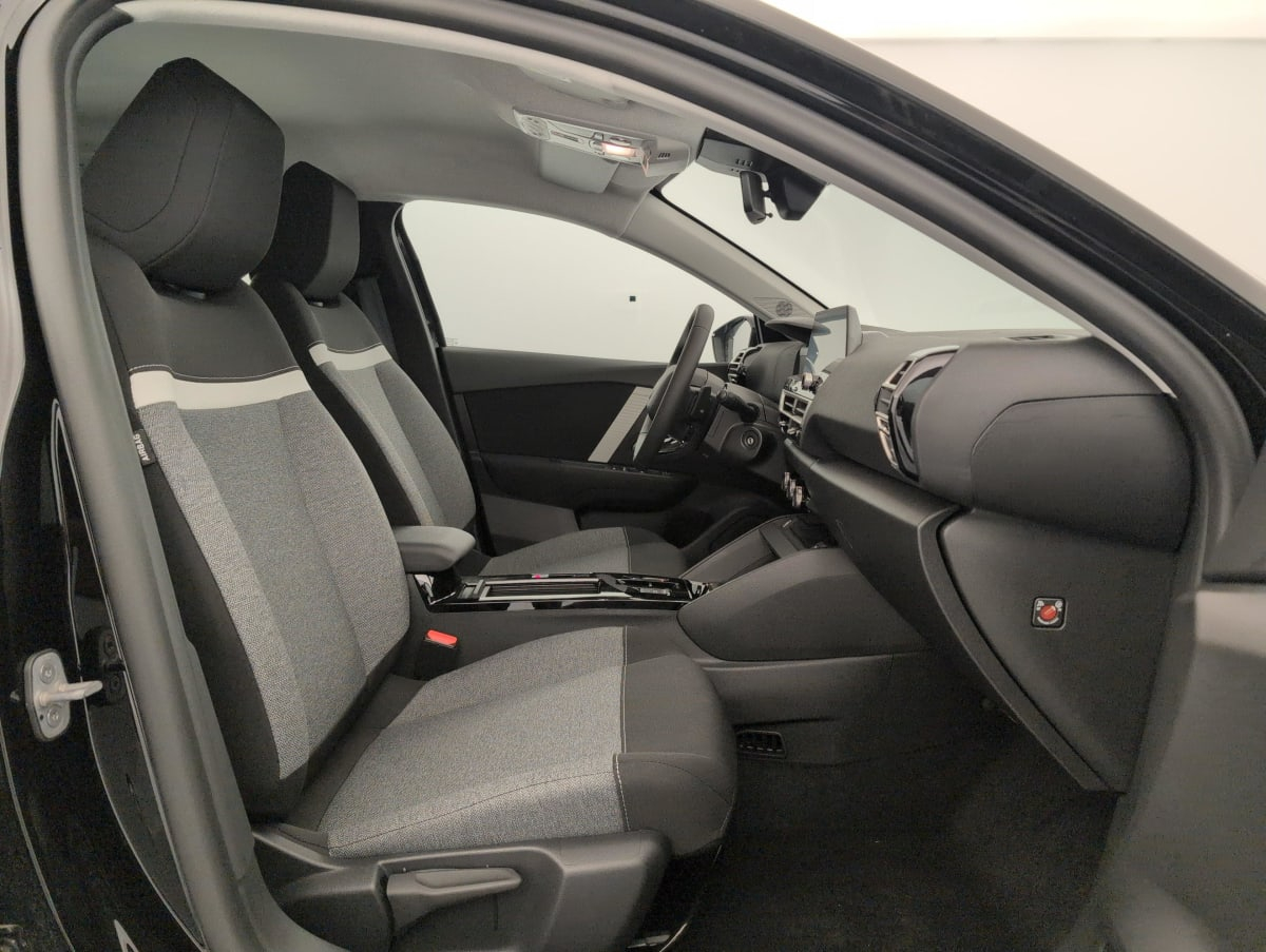 Citroën C4 — photo 15