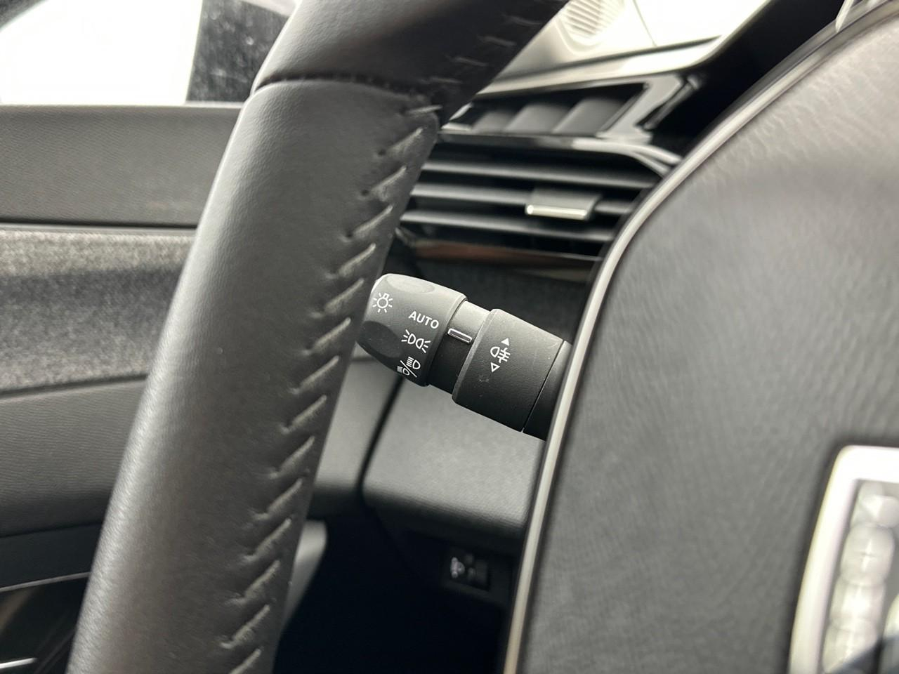 Peugeot 308 puretech 130ch s&s bvm6 allure pack — photo 20